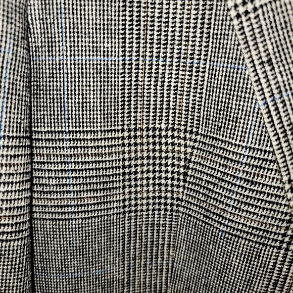 Burberry Men's Blazer - Black/White Pattern - Measurements in Description - Picture 3 of 6